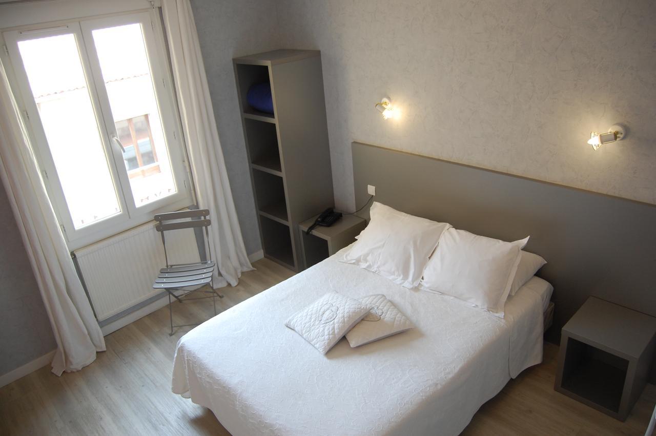 Hotel De La Plage 2 Etoiles 발라 플라주 외부 사진