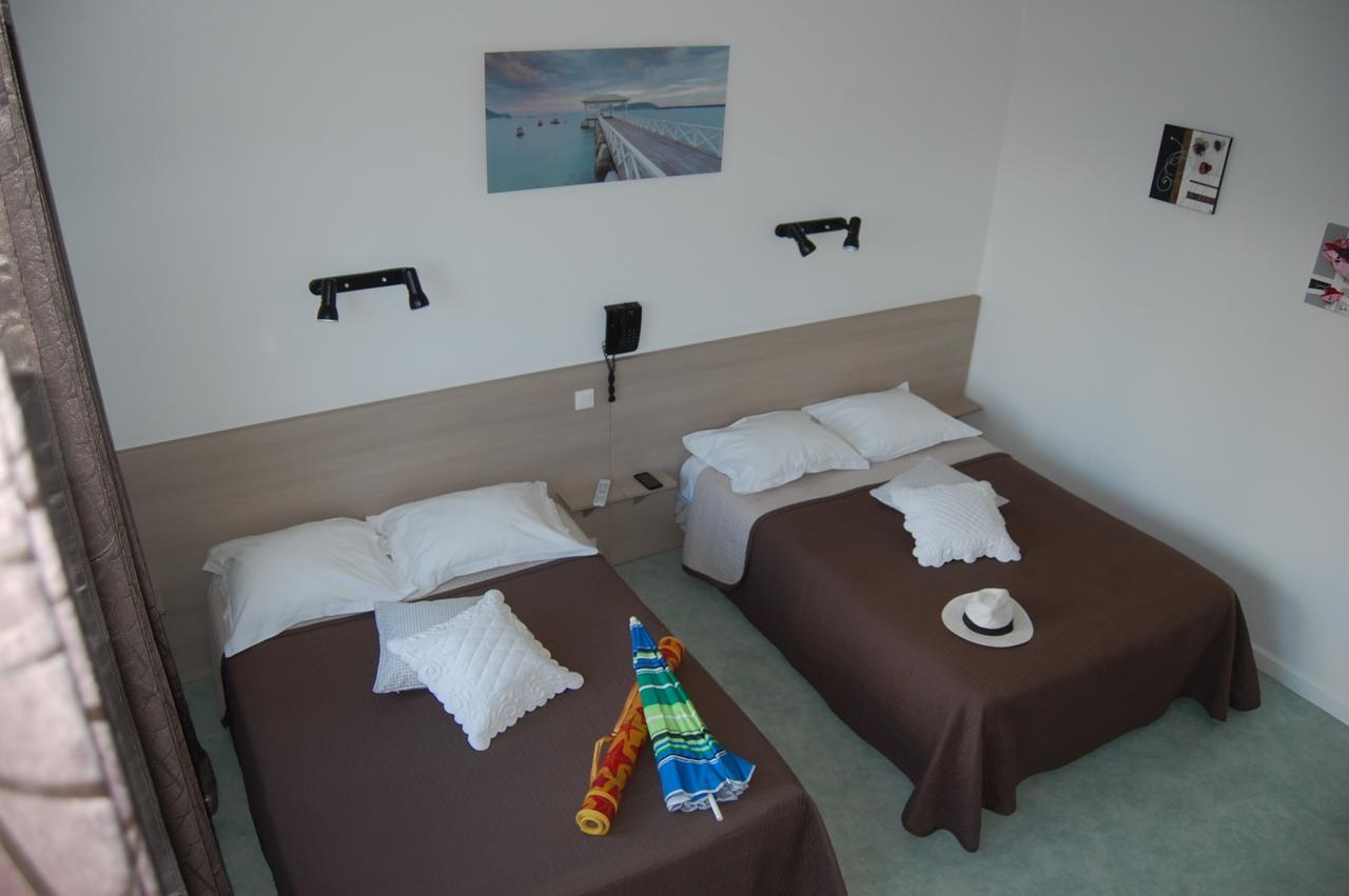 Hotel De La Plage 2 Etoiles 발라 플라주 외부 사진