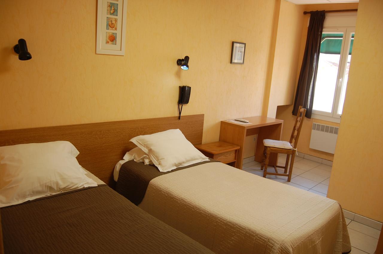 Hotel De La Plage 2 Etoiles 발라 플라주 외부 사진