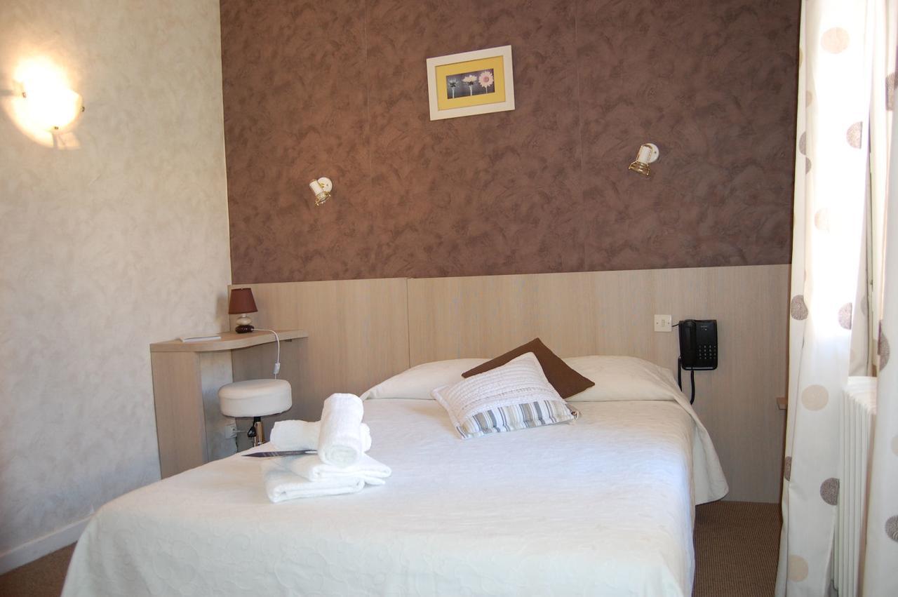 Hotel De La Plage 2 Etoiles 발라 플라주 외부 사진