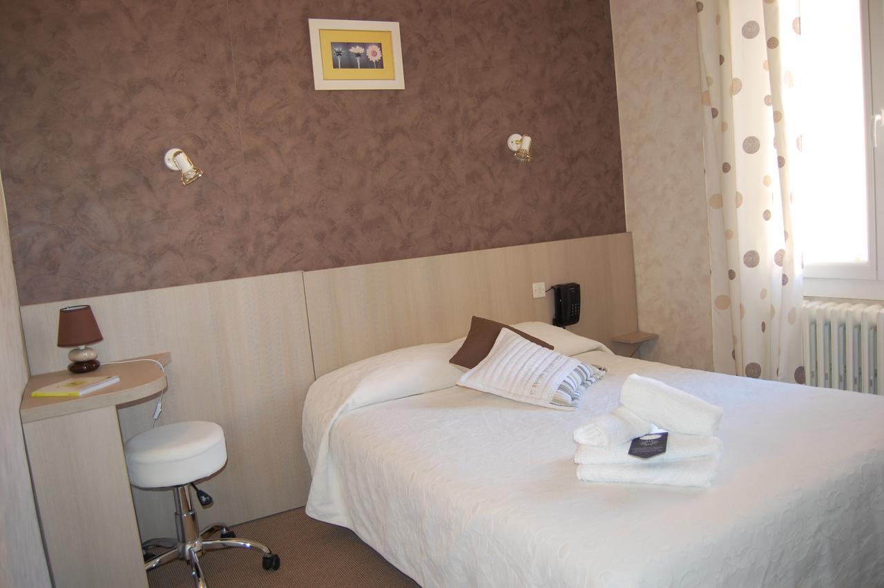 Hotel De La Plage 2 Etoiles 발라 플라주 외부 사진